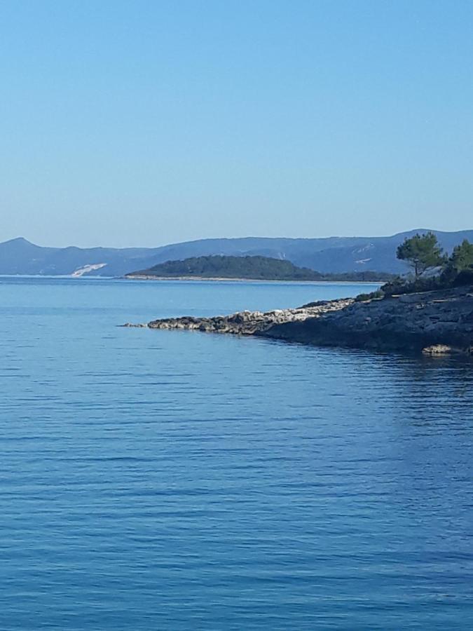 Holiday Hvar Vrbanj Exterior photo