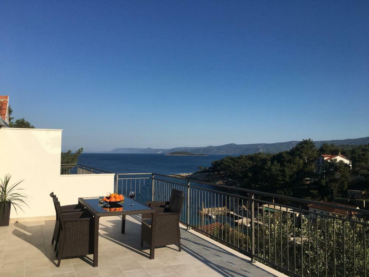 Holiday Hvar Vrbanj Exterior photo