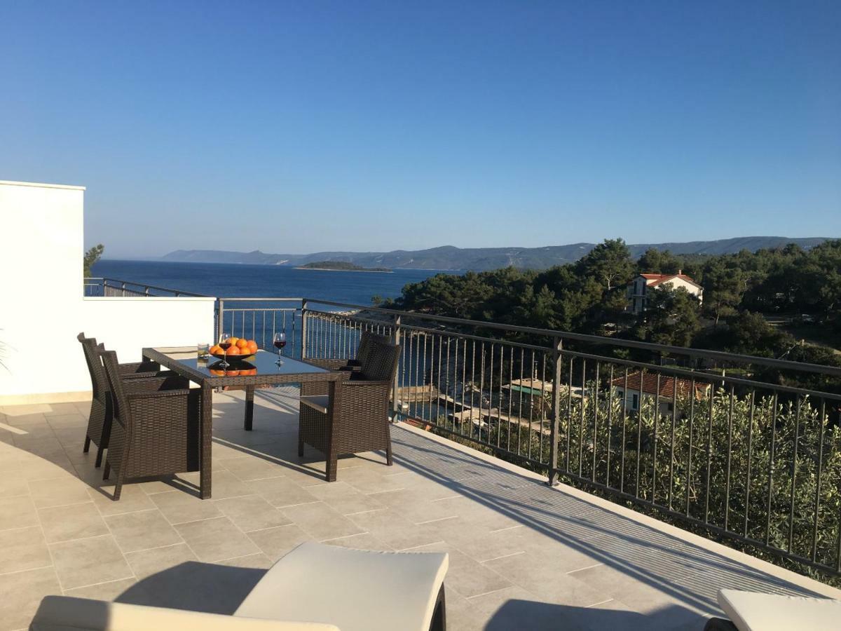 Holiday Hvar Vrbanj Exterior photo